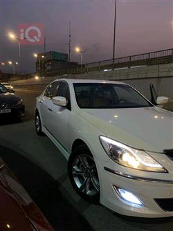 هیوندای جێنسس